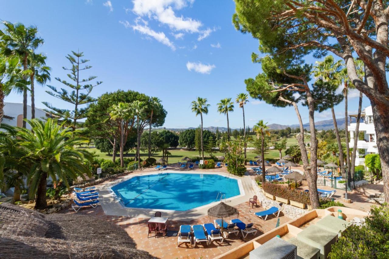 Matchroom Country Club Resort Fuengirola Buitenkant foto