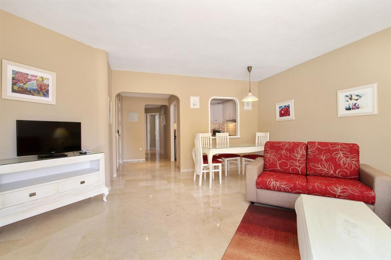 Matchroom Country Club Resort Fuengirola Buitenkant foto