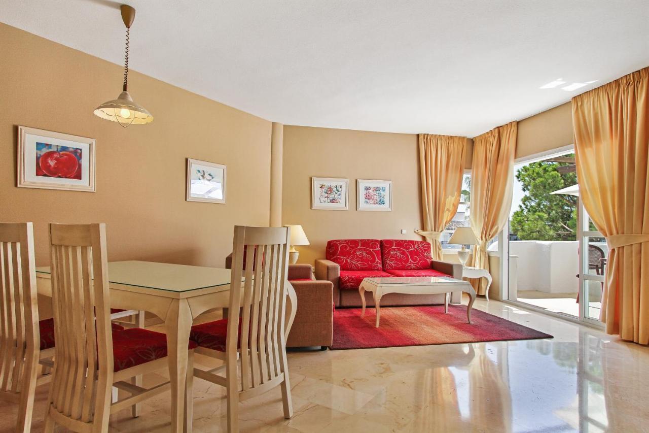 Matchroom Country Club Resort Fuengirola Buitenkant foto